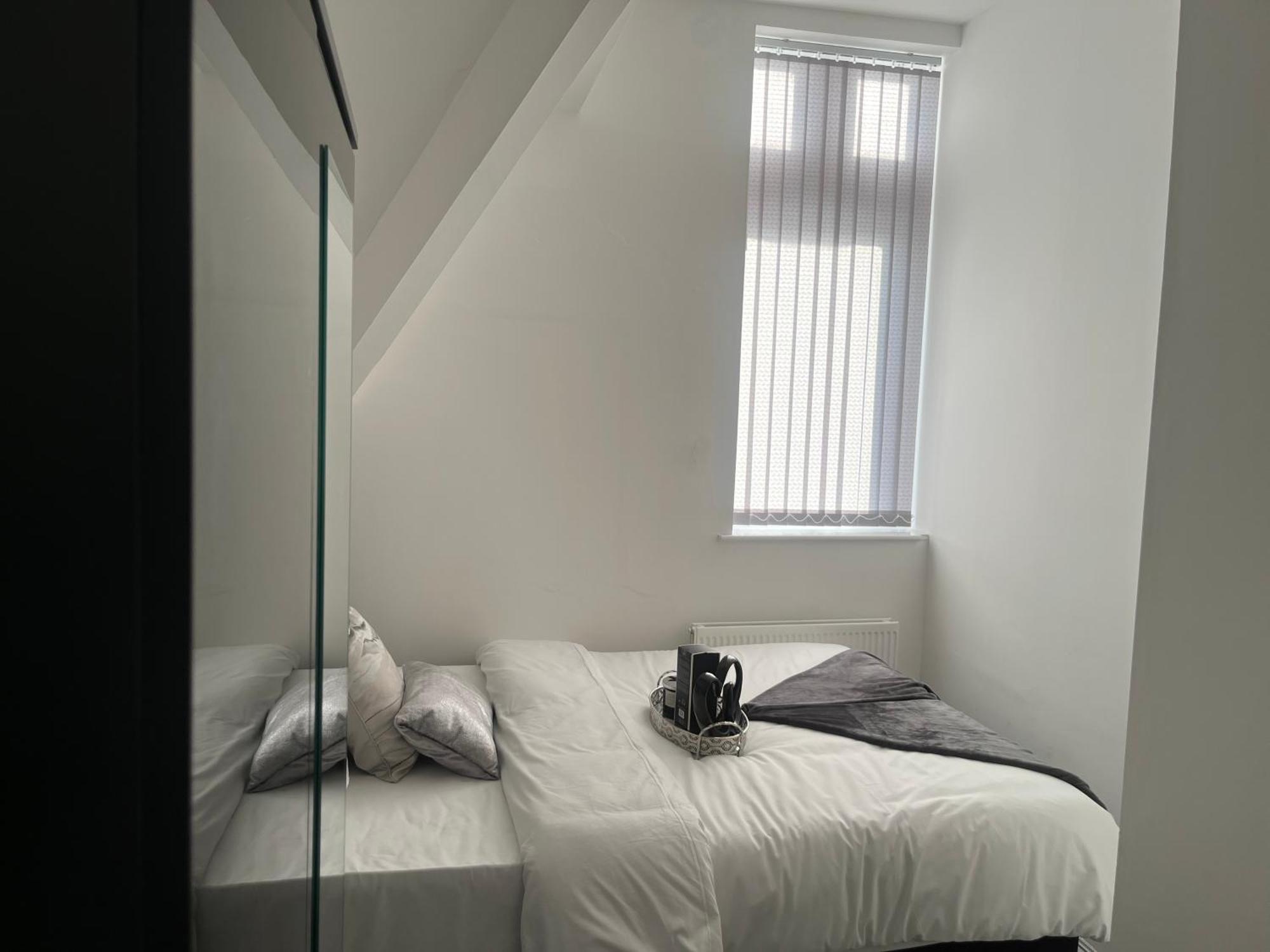 Charming 1 Bedroom Apartment In The Heart Of Manchester Close To Manchester City Centre And Etihad Stadium Екстериор снимка